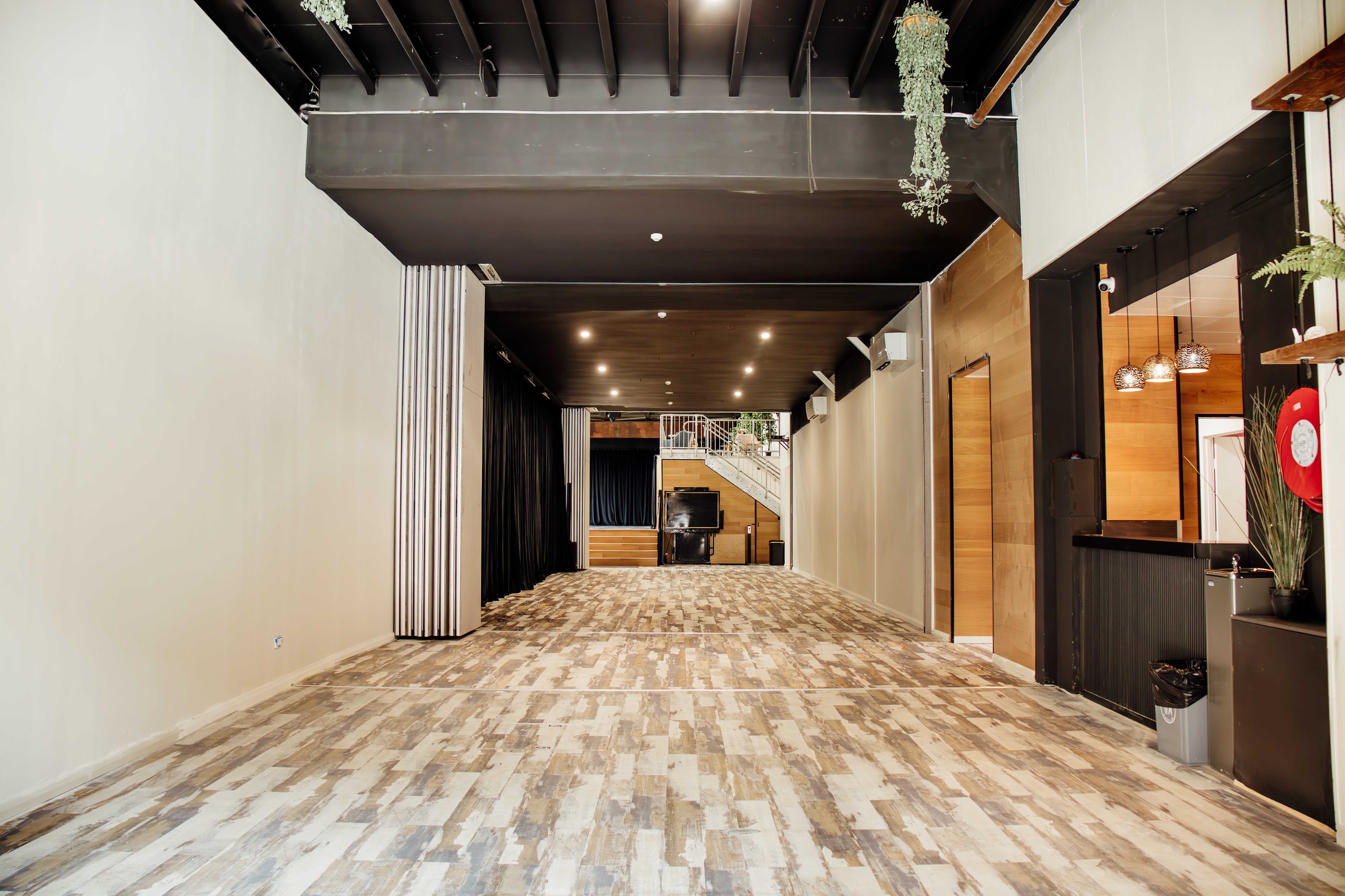 Wedding venue at 3Danks Waterloo with reception-ready foyer